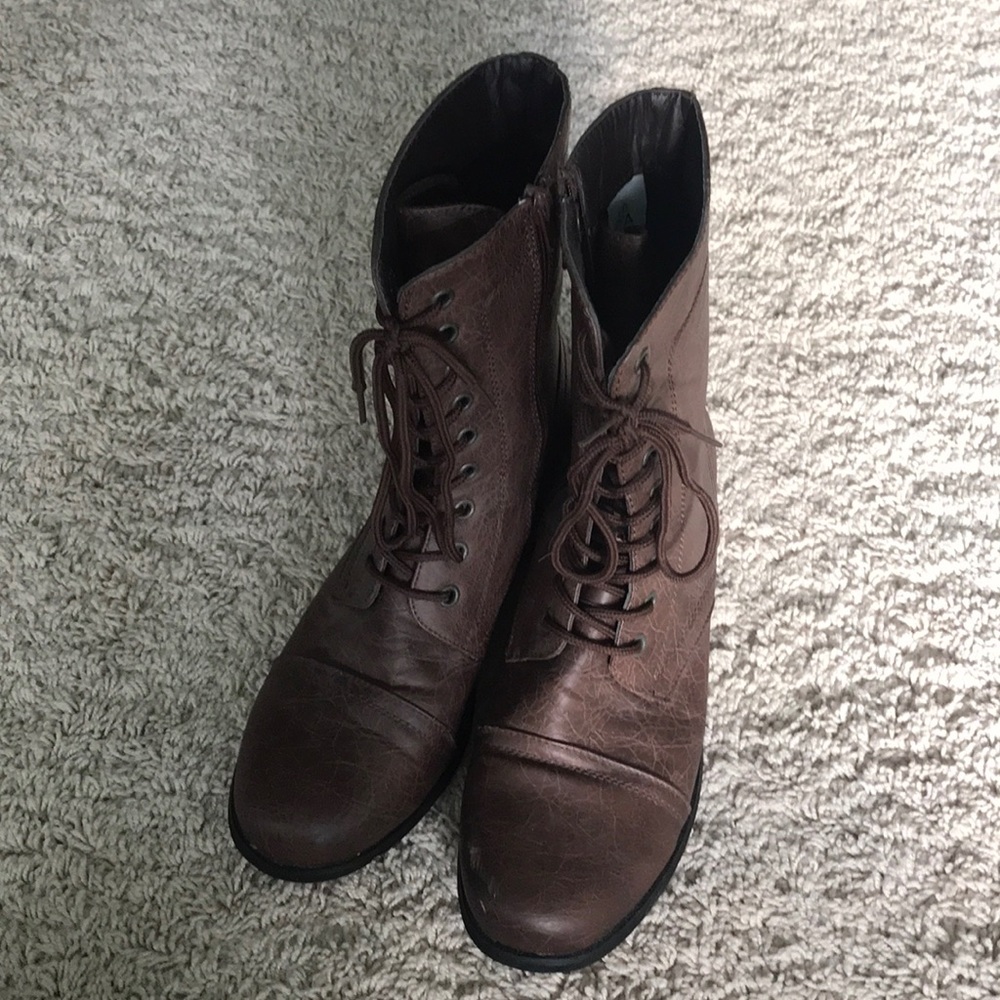 Brown CA combat boots